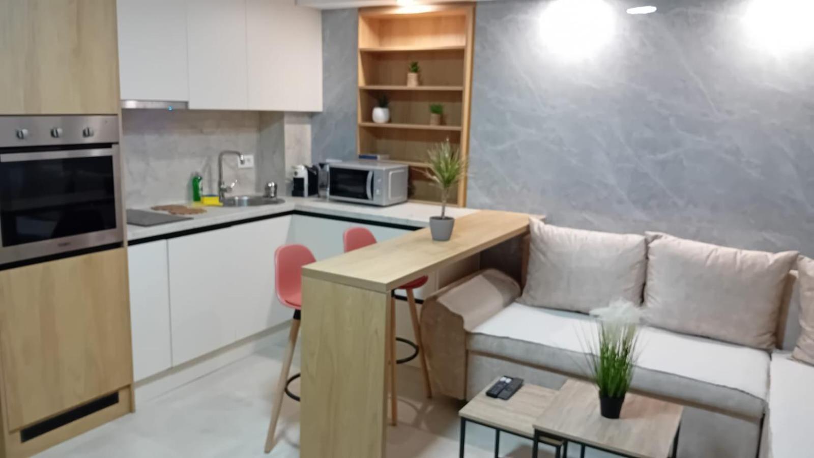 Square Point Apartments Котор Екстериор снимка